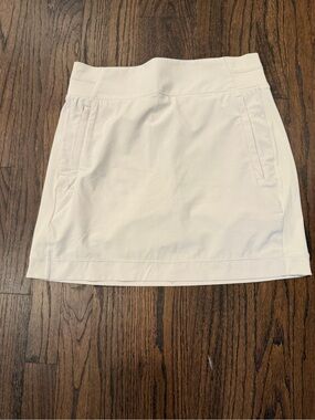 Athleta Cream Performance Skirted Short